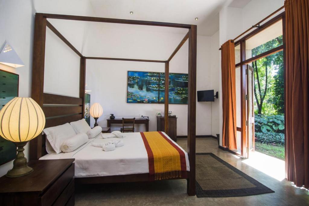โรมัน เลค อายุรเวทา บูทิก รีสอร์ต Hotel อาฮังกัลลา ภายนอก รูปภาพ