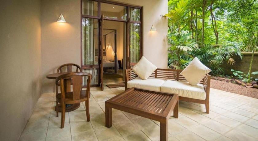 โรมัน เลค อายุรเวทา บูทิก รีสอร์ต Hotel อาฮังกัลลา ภายนอก รูปภาพ