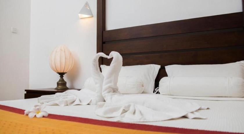 โรมัน เลค อายุรเวทา บูทิก รีสอร์ต Hotel อาฮังกัลลา ภายนอก รูปภาพ