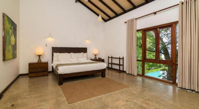 โรมัน เลค อายุรเวทา บูทิก รีสอร์ต Hotel อาฮังกัลลา ภายนอก รูปภาพ